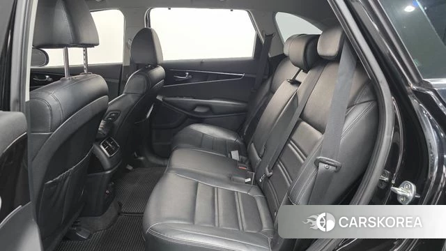 Kia The New Sorento id 4684286 из Кореи 18