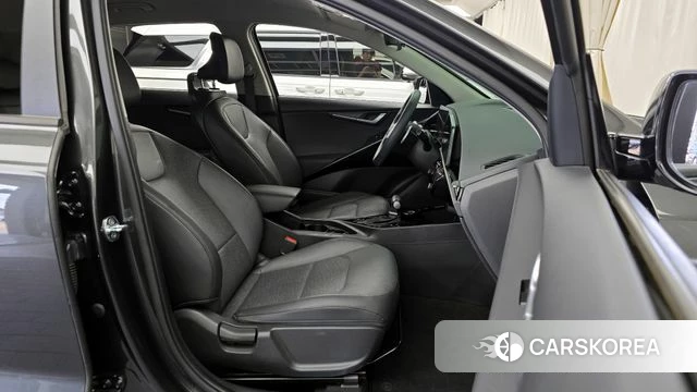 Kia Di Ol Nu Niro id 4389040 из Кореи 18
