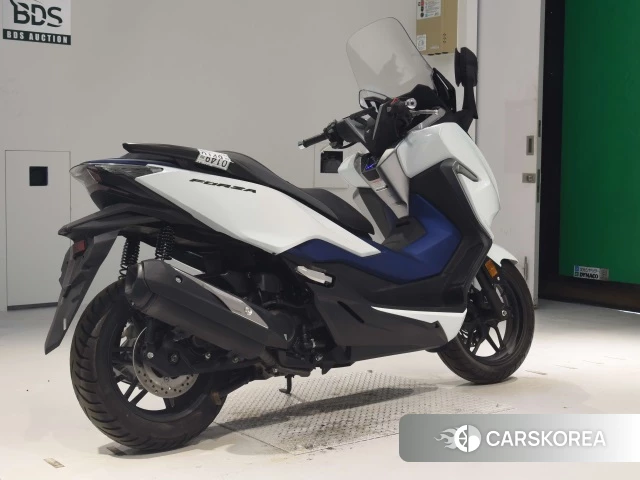 Проданный Honda FORZA 2018 из Японии