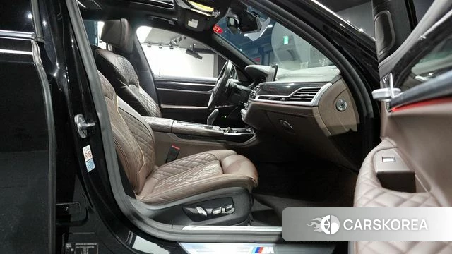 BMW 7 Series (G11) id 4410759 из Кореи 18
