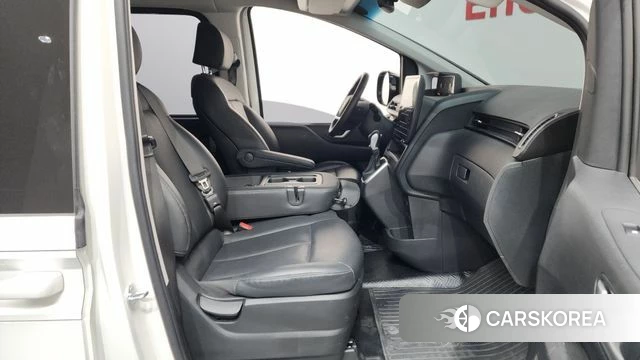 Hyundai Staria id 4441740 из Кореи 18