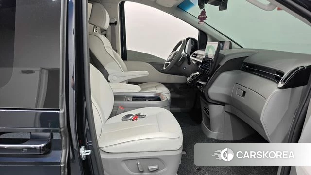 Hyundai Staria id 4928310 из Кореи 18