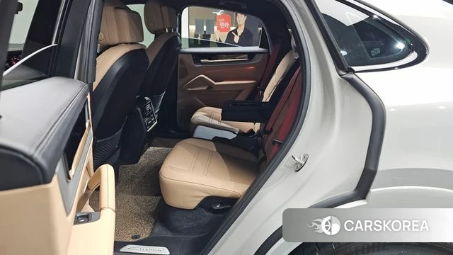 Porsche Cayenne (PO536) id 4354554 из Кореи 18