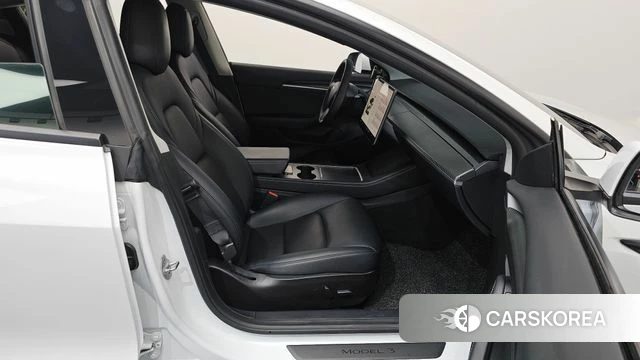 Tesla Model 3 id 4443944 из Кореи 18