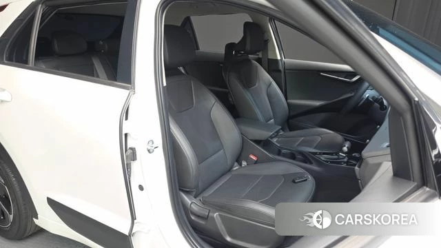 Kia Di Ol Nu Niro id 4744651 из Кореи 18