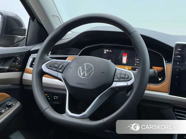 Volkswagen Bora id 4263107 из Китая 18