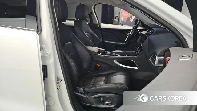 Jaguar F-PACE id 4345108 из Кореи 18