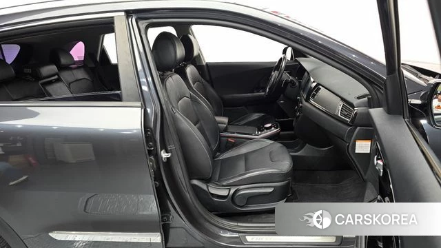 Kia Niro EV id 4900407 из Кореи 18