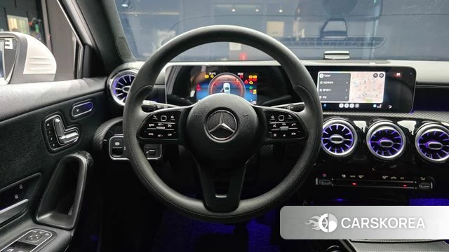 Mercedes-Benz A-Class W177 id 4769946 из Кореи 18