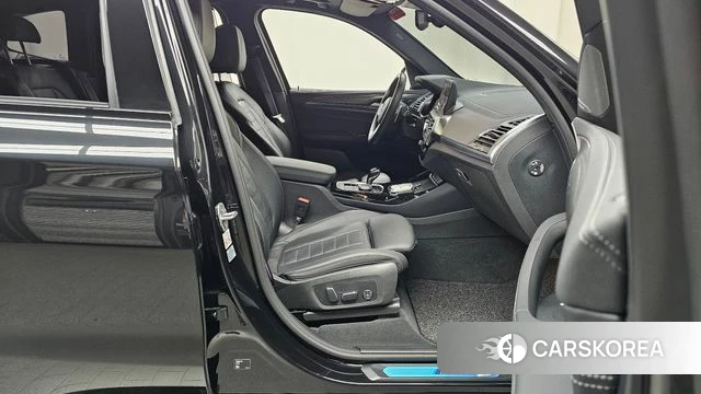 BMW X3 (G01) id 4792278 из Кореи 18