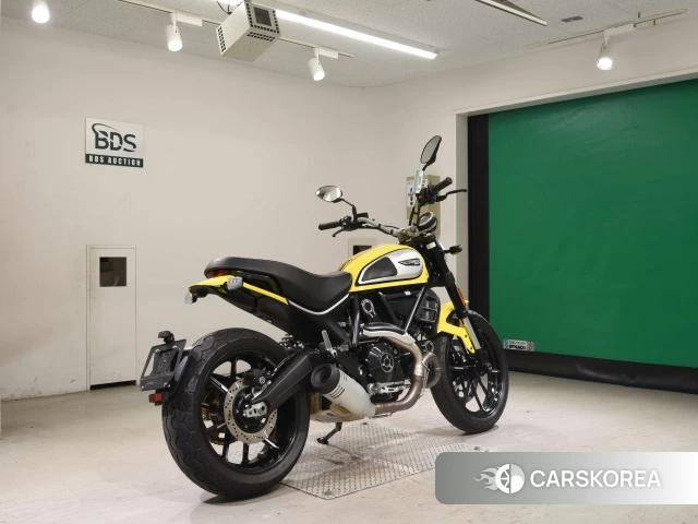 Проданный Ducati SCRAMBLER ICON 2019 из Японии, фото 2