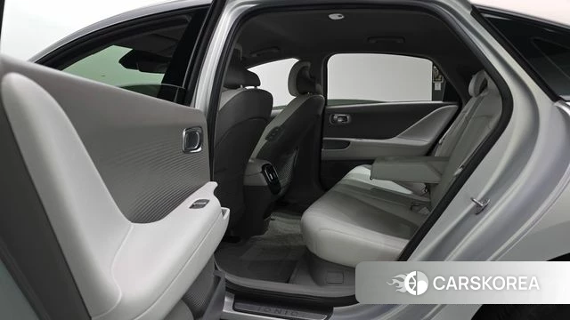 Hyundai Ionic 6 id 4516817 из Кореи 18