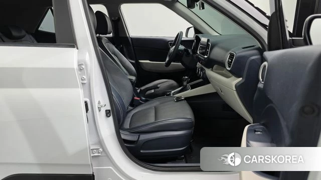 Hyundai Venue id 4562908 из Кореи 18