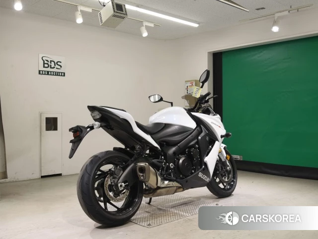 Проданный Suzuki GSX-S1000F 2020 из Японии, фото 2