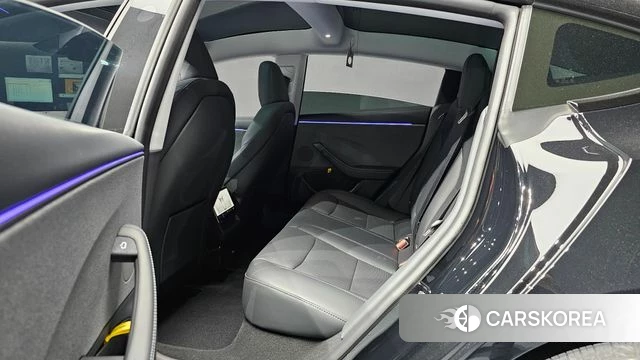 Tesla Model 3 id 4640018 из Кореи 18