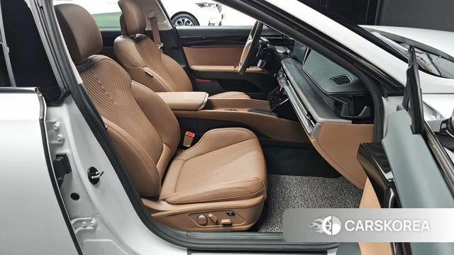 Hyundai Grandeur (GN7) id 4578873 из Кореи 18