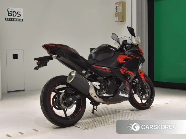 Проданный Kawasaki NINJA 250 2018 из Японии, фото 2