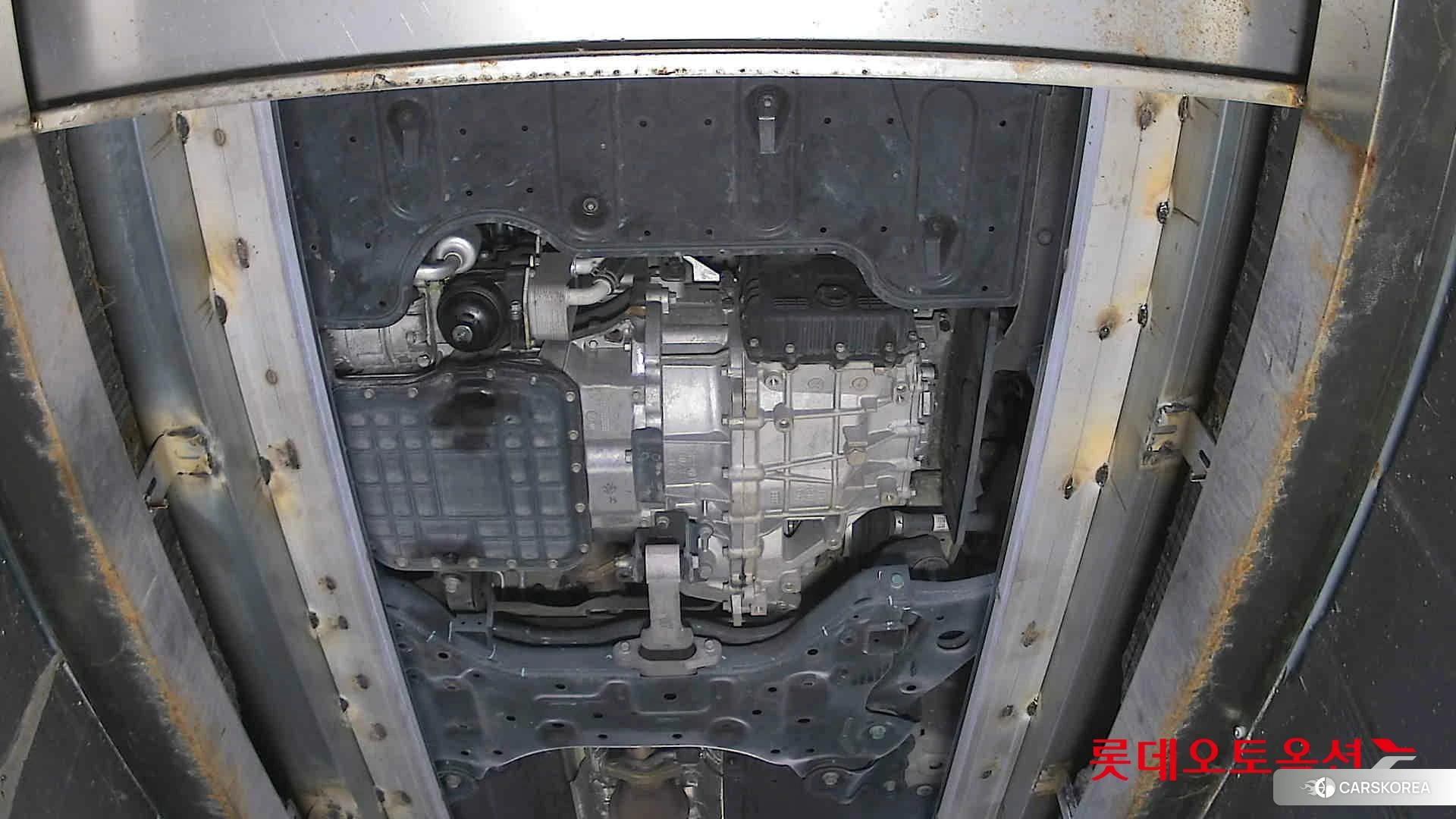 Kia Carnival id 3882130 из Кореи 18