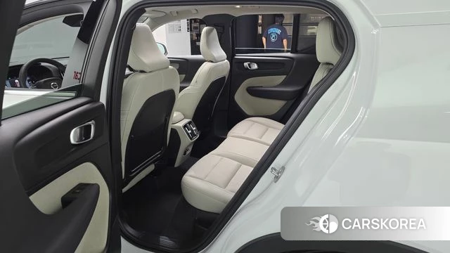 Volvo XC40 id 4571350 из Кореи 18