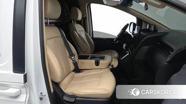 Hyundai Staria id 4443375 из Кореи 18