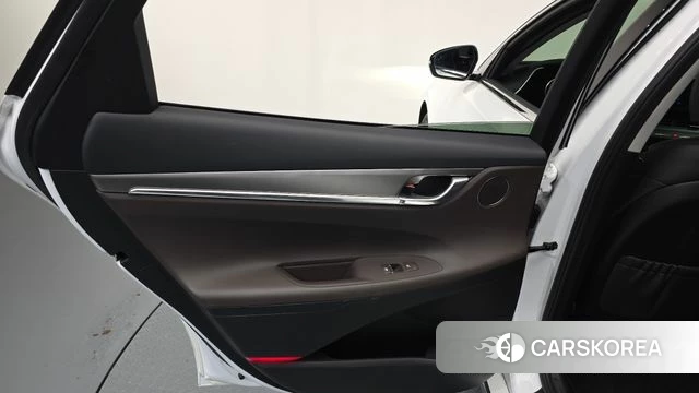 Hyundai The New Grandeur IG id 4402651 из Кореи 18