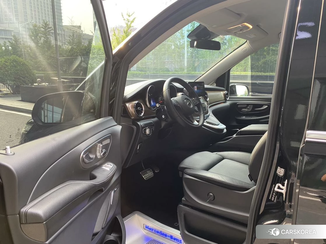Mercedes-Benz V-Class id 4513498 из Китая 18