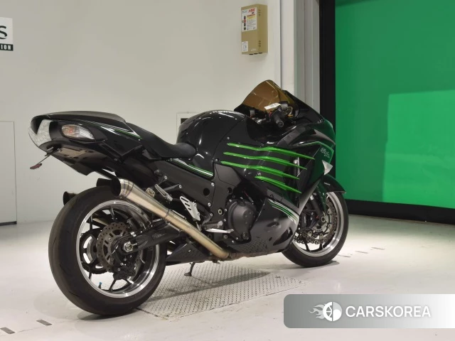 Проданный Kawasaki ZX-14R NINJA 2014 из Японии, фото 2