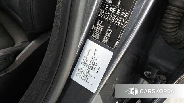 BMW 3 Series (G20) id 4294557 из Кореи 18