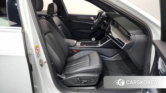 Audi A6 (C8) id 4614586 из Кореи 18
