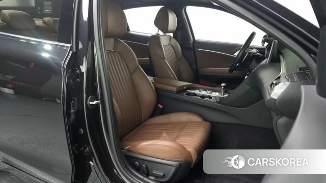 Genesis G70 id 4610414 из Кореи 18