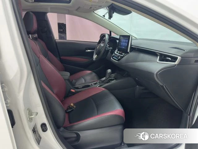 Toyota Corolla id 4263132 из Китая 18