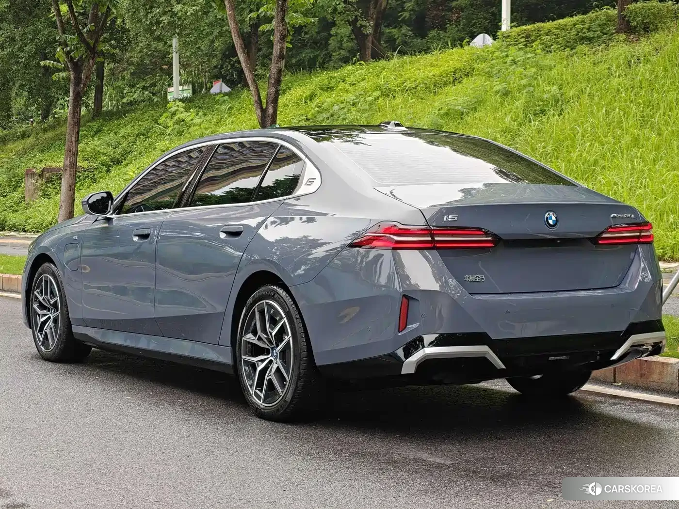 BMW i5 id 4546302 из Китая 18
