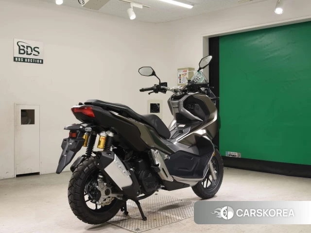 Проданный Honda ADV150 2019 из Японии, фото 2