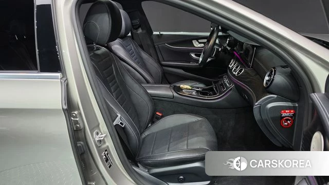 Mercedes-Benz E-Class W213 id 4848365 из Кореи 18
