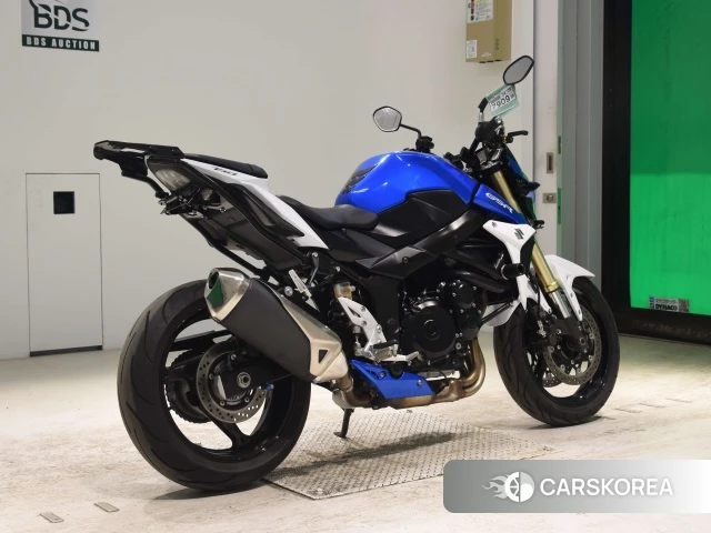 Проданный Suzuki GSR750 ABS id 4075204 из Японии