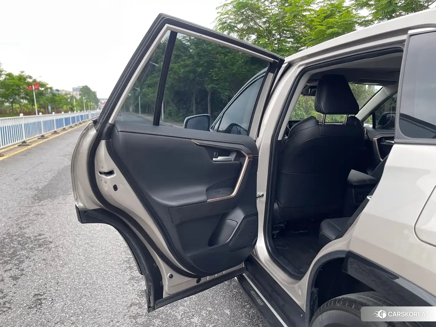 Toyota Wildlander id 4548214 из Китая 18
