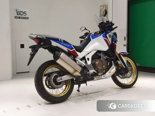 Проданный Honda CRF1100L AFRICA TWIN 2021 из Японии, фото 2