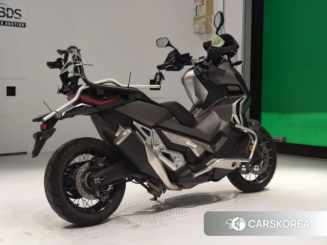 Проданный Honda X-ADV 750 2019 из Японии, фото 2