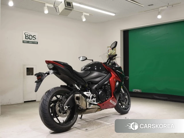 Проданный Suzuki GSX-S1000F 2016 из Японии, фото 2