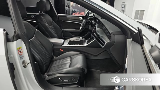 Audi A7 (4K) id 4530214 из Кореи 18