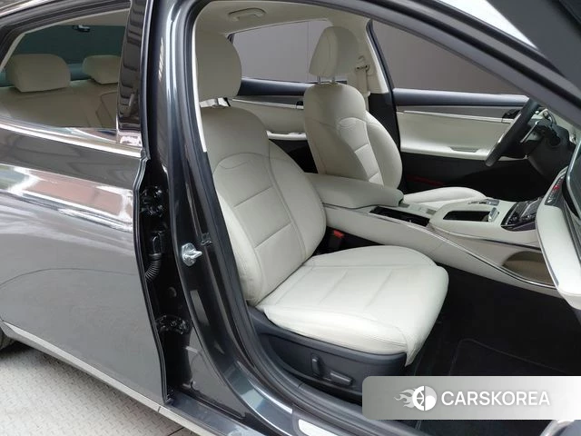 Hyundai The New Grandeur IG id 4650954 из Кореи 18