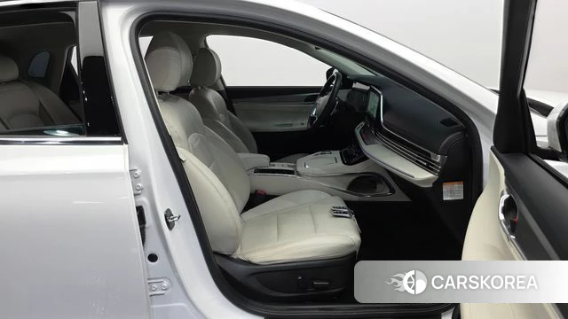 Hyundai The New Grandeur IG Hybrid id 4489268 из Кореи 18