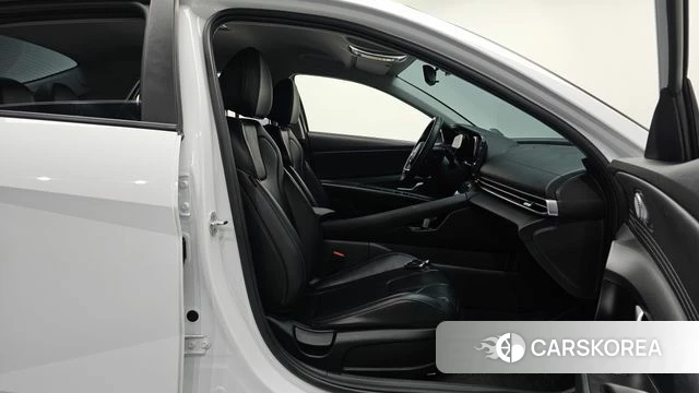 Hyundai Avante Hybrid (CN7) id 4518068 из Кореи 18