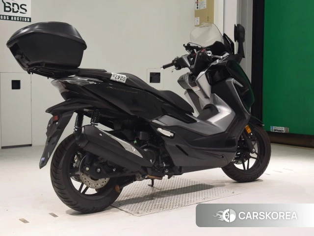 Проданный Honda FORZA 2018 из Японии, фото 2