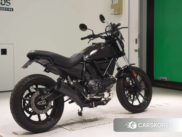 Проданный Ducati SCRAMBLER SIXTY2 2018 из Японии