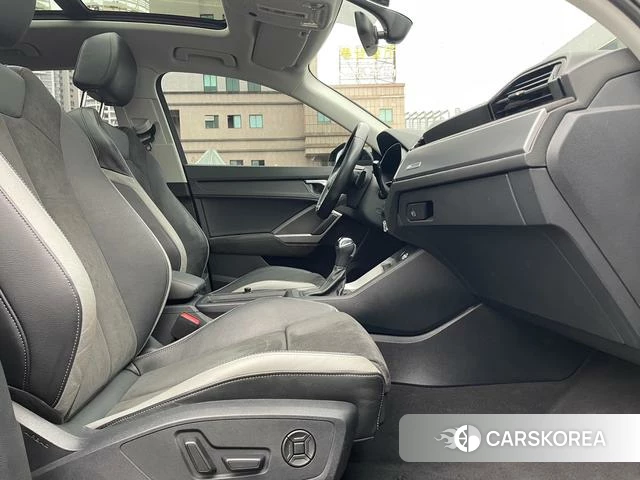 Audi Q3 id 4277381 из Китая 18