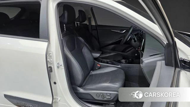 Kia Di Ol Nu Niro id 4881231 из Кореи 18