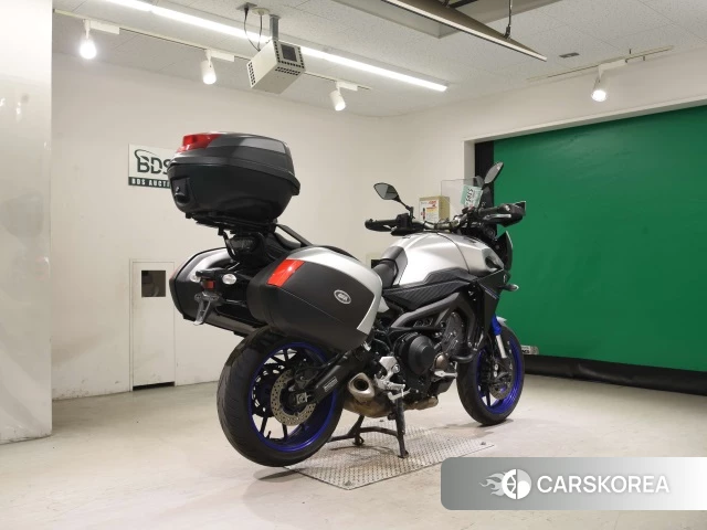 Проданный Yamaha MT-09 2015 из Японии, фото 2