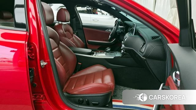 Kia Stinger id 4384230 из Кореи 18