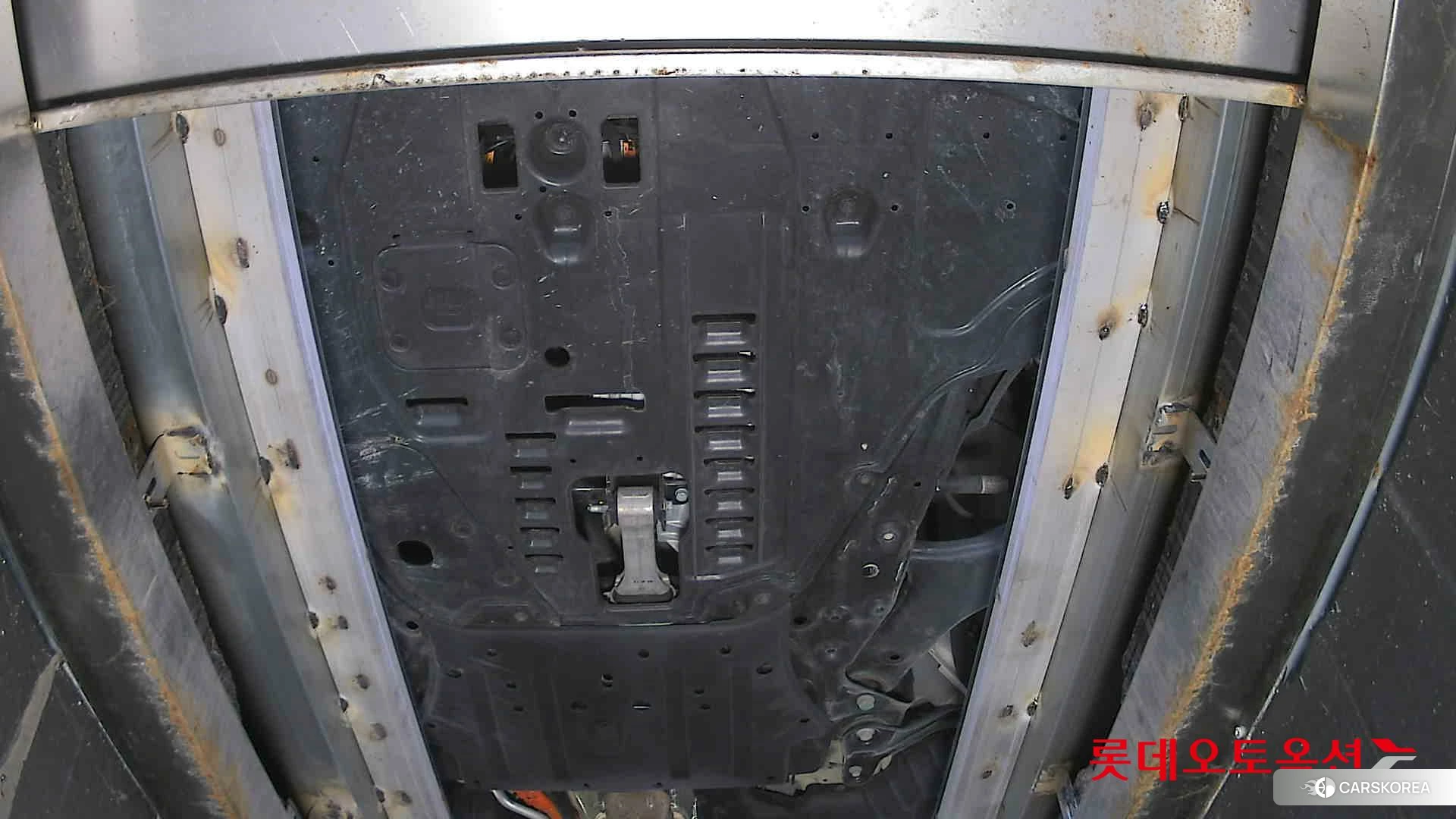 Kia Carnival Hybrid id 3882127 из Кореи 18